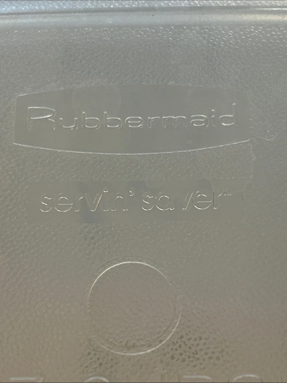 Rubbermaid 13 Cups Translucent Food Storage Container with Beige Lid